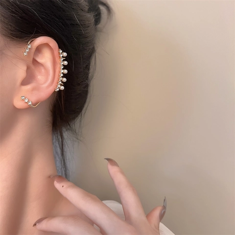 Alloy Butterfly Star Ear Cuff With Rhinestone Artificial Pearl No Piercing Wrap Around Clip On Earrings Women Fashion Jewelry