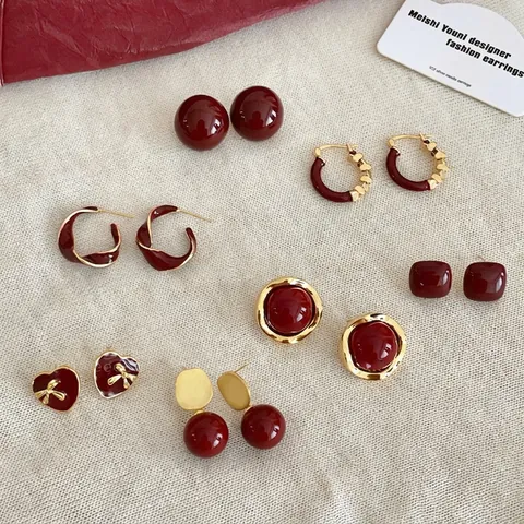 Retro Wine Red Heart Earrings Alloy With 925 Sterling Silver Earring Post Geometric Enamel Jewelry For Women