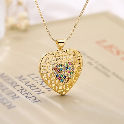 Hollow Heart Pendant Necklace Gold Plated Copper Colorful Rhinestone Nested Design Simple Clavicle Chain Jewelry
