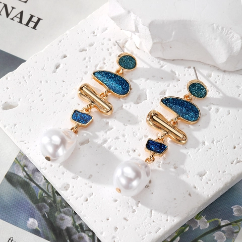 Vintage Alloy Geometric Glitter Long Drop Earrings With Baroque Artificial Pearl For Women Fashion Jewelry Gift