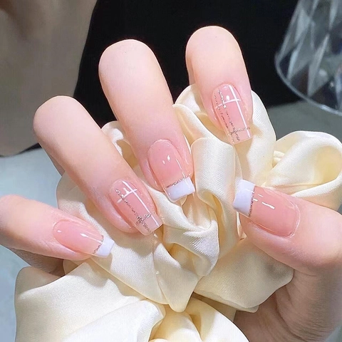 Ψεύτικα Νύχια Nude Pink French Style Κοντά Τετράγωνα Τεχνητά Νύχια Με Λευκές Άκρες Γραμμές Glitter Για Γυναίκες