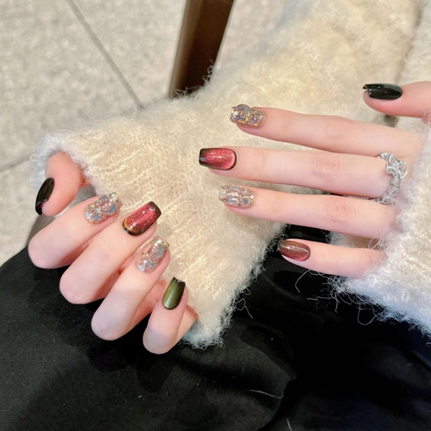 Uñas Postizas Cat Eye Brillantes Degradado Diamantes De Imitación Uñas Artificiales Cortas Cuadradas Elegantes Para Mujer