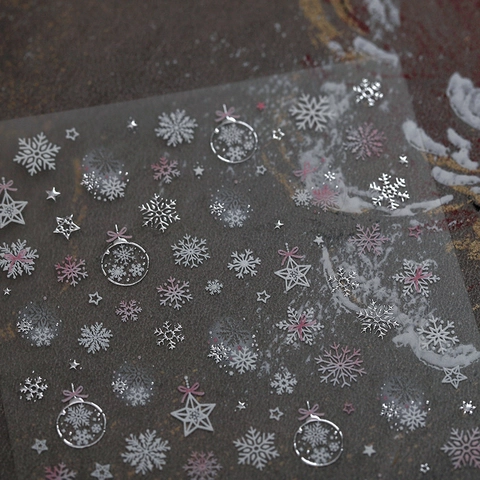Reliëf Metalen Nagelstickers Sneeuwvlok Vlinder Patronen Zelfklevende Decals Voor Winter Vakantie Vrouwen DIY