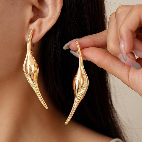Minimalist Bold Curved Leaf Dangle Earrings For Women Alloy High Polished With 925 Sterling Silver Earring Post Modern