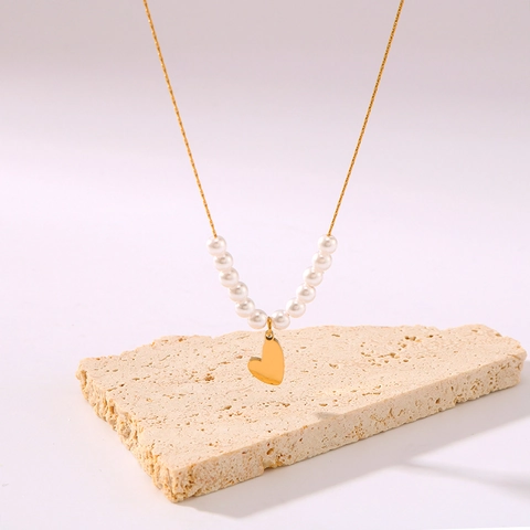 Heart Pendant Necklace 18K Gold Plated Titanium Steel Imitation Artificial Pearl Dainty Elegant Jewelry For Women