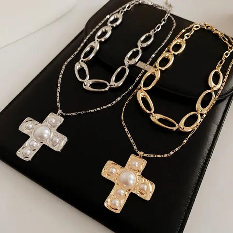 Collana Con Ciondolo A Croce Barocca Vintage Lega Imitazione Perla Artificial Catena Clavicola A Strati Gioielli Per Donne