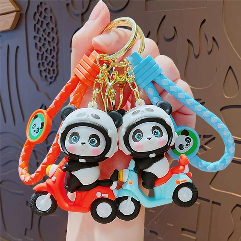 Cartoon Panda Motorrad Schlüsselanhänger PVC Legierung Geflochtenes Band Tasche Anhänger Süßes 3D Tier Lokomotive Schlüsselring
