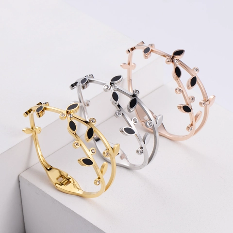 Leaf Branch Bangle 316 Stainless Steel Black Enamel Rhinestone Inlaid Spring Opening Fashion Jewelry For Women