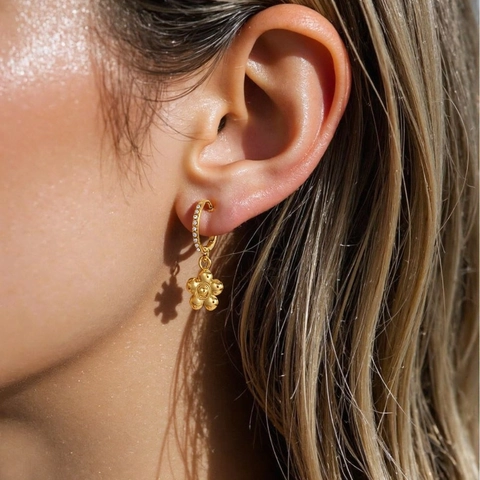 Orecchini A Cerchio In Acciaio Inossidabile Con Ciondolo In Zirconia Strass Stella Fiore Conchiglia Croce Gioielli Per Donne