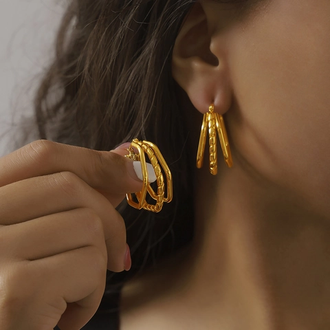 Geometrische Creolen Titanstahl Vergoldet Mehrlagig Retro Minimalistischer Ohrschmuck Für Damen