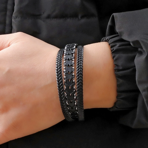 Herren Geflochtenes Mehrlagiges Mikrofaser Lederarmband Mit Edelstahl Magnetverschluss Geometrischen Metallperlen