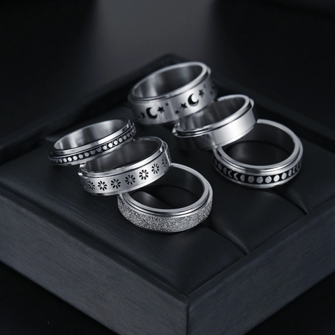 Stainless Steel Star Moon Spinner Rings Polished Relief Band Unisex Anxiety Relief Jewelry Collection Finger Rings