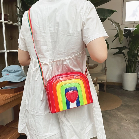 Borsa A Tracolla A Righe Arcobaleno Per Donne Ragazze Pelle PU Lucida Decorazione A Cuore Tracolla In Tessuto Regolabile Casual