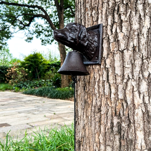 Cast Iron Dog Head Wall Mounted Doorbell Antique Retro Hand Pull Dinner Bell Outdoor Garden Porch Decorative Hanging