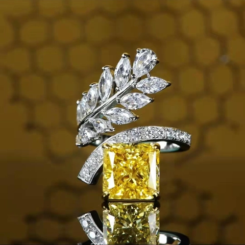 Luxury Square Radiant Cut Zircon Adjustable Ring Leaf Design Elegant Jewelry For Women
