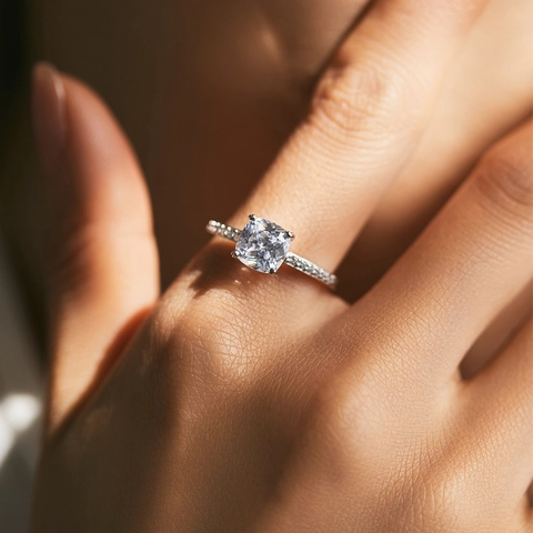 925 Sterling Silber Kissen Schliff Zirkonia Ring Französischer Luxus Eleganter Verlobungsschmuck Für Frauen