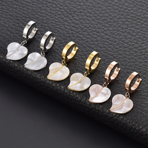 Heart Shape Mother Of Artificial Pearl Shell Hoop Earrings For Women Titanium Steel Leaf Design Retro Bead Chain Style Minimalist
