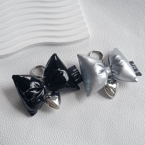Porte-clés Nœud Cœur Brillant Métallique Rembourré Souple Pendentif De Sac Charme Esthétique Pour Femmes Filles Accessoire Chic
