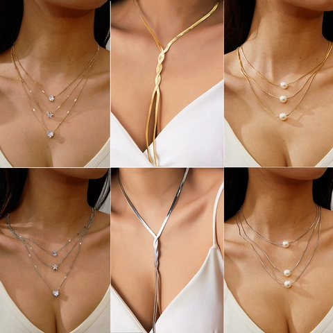 Collana a Catena a Serpente Stratificata alla Moda per Donna Placcata Oro Argento con Ciondolo a Cuore Perla Artificiale Malocchio