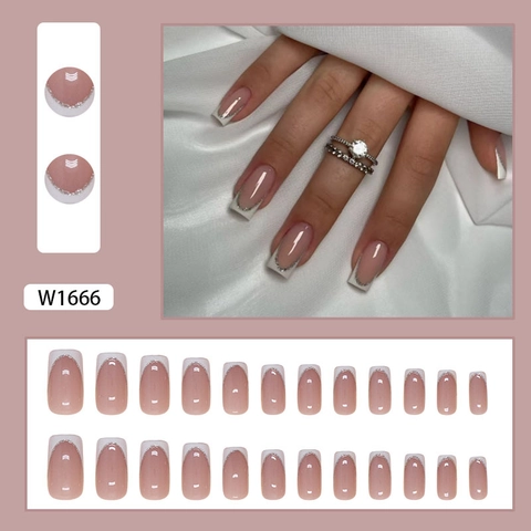 Uñas Postizas Francesas Minimalistas Rosa Nude Con Puntas Blancas Línea Plateada Brillante Uñas Artificiales De Plástico ABS