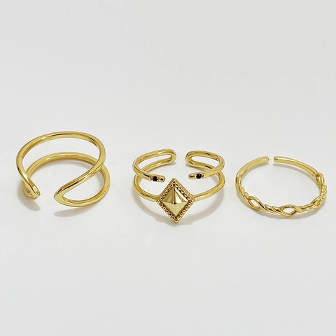 Anillos De Plata De Ley 925 Ajustables Abiertos Bañados En Oro De 18K Pirámide Geométrica Circonita Negra Cuerda Trenzada