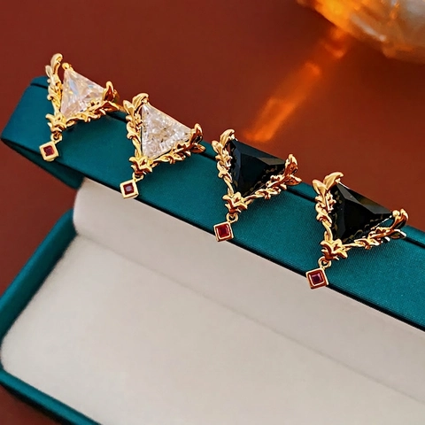 Orecchini Pendenti Triangolari In Zircone Rame Con Perno In Argento Placcato Oro Reale Stile Barocco Per Donne