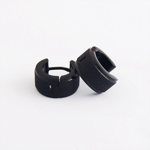 Edelstahl Huggie Creolen Breit Mattiert Polierte Kanten Klappverschluss Punk Minimalistischer Schmuck Für Damen Herren