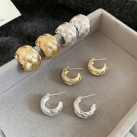 C-Förmige Creolen Gewebte Textur Geometrischer Schmuck Mit Silbernem Ohrstecker