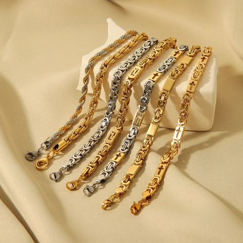 Bracciale Bizantino in Acciaio Inossidabile per Donna Placcato Oro 18K Motivo a Croce Greca Stile Ins Gioielli Minimalisti alla Moda