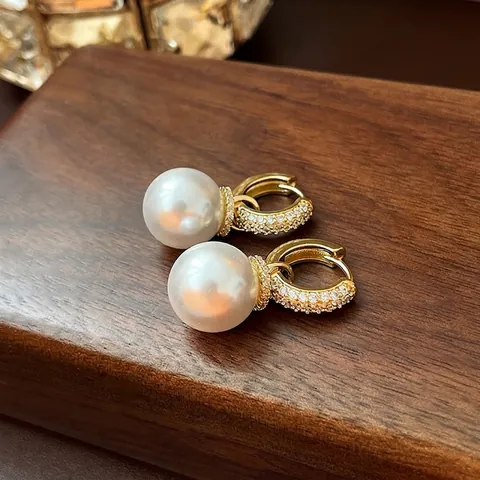 Elegant Artificial Pearl Hoop Earrings Zircon Pave Gold Plated Copper Jewelry With Silver Earring Post For Women French Retro Style