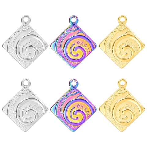 Collana con Pendente Quadrato in Acciaio Inossidabile per Donna con Motivo a Sole a Spirale in Rilievo Gioielli alla Moda