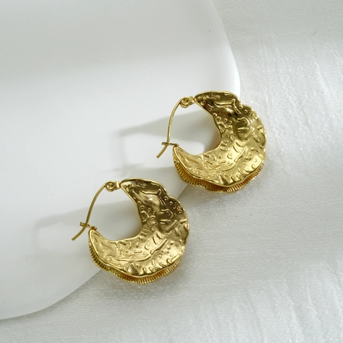 Irregular Hoop Earrings 18K Gold Plated Stainless Steel Hammered Texture Geometric C-Shape Elegant Jewelry For Women