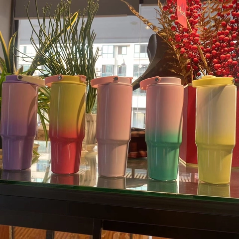 Stainless Steel Vacuum Insulated Tumbler Gradient Color Travel Mug With Portable Handle And Dual Use Lid For Car Office