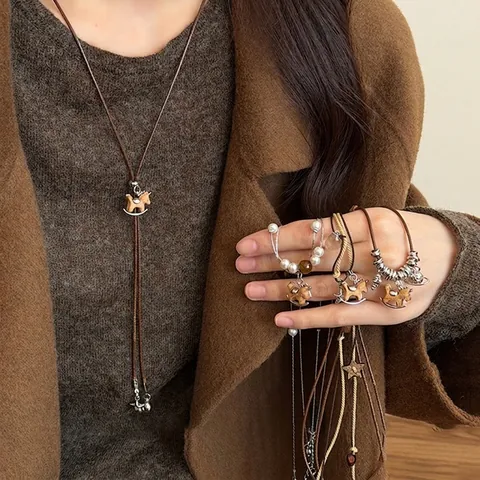 Collar De Doble Capa Con Ojo De Tigre Perla Artificial Sintética Y Colgante De Caballo De Madera Estilo Retro Para Mujer