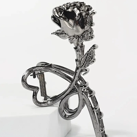 Rose Flower Metal Hair Claw Clip Alloy Heart Frame Vintage French Style Elegant Nonslip Hairgrip Headpiece For Women