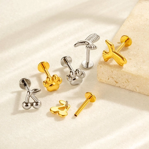 Orecchini Labret in Lega di Titanio F136 G23 Filettatura Interna Oro Argento Ciliegia Libellula Zampa di Gatto Gioielli Piercing