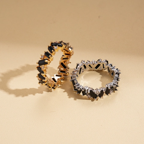 Anello Di Zircone Geometrico Irregolare Rame Pietre Baguette Nere Cristalli Bianchi Gioielli Di Lusso Retrò Donne
