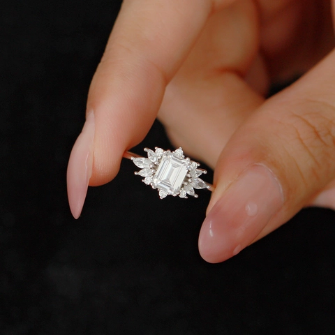 Luxury 925 Sterling Silver Emerald Cut Rhinestone Engagement Ring For Women Fashion Geometric Pave Wedding Jewelry Finger Ring Gift