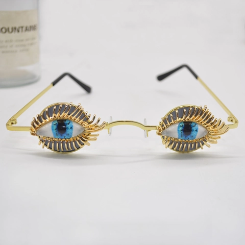Lunettes De Soleil Créatives En Forme De Oeil 3D Avec Monture En Métal Doré Et Cils Exagérés Retro Vintage Nouveauté Fête