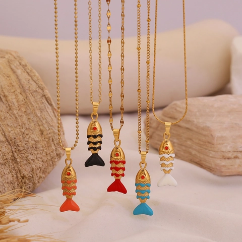 Stainless Steel Enamel Koi Fish Pendant Necklace For Women Luxury Animal Goldfish Fishbone Jewelry Versatile Ins Style
