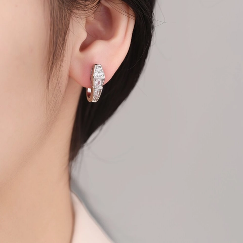 Luxury Copper 18K Gold Plated Snake Hoop Earrings For Women Full Zirconia Pave Snake Bone Ear Buckle Trendy Fashion Jewelry