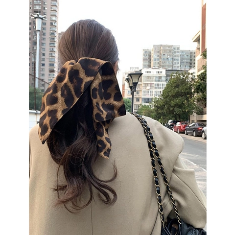 Leopard Print Fabric Scrunchies Retro Satin Elastic Hair Ties For High Ponytail Fashion Accessories Women