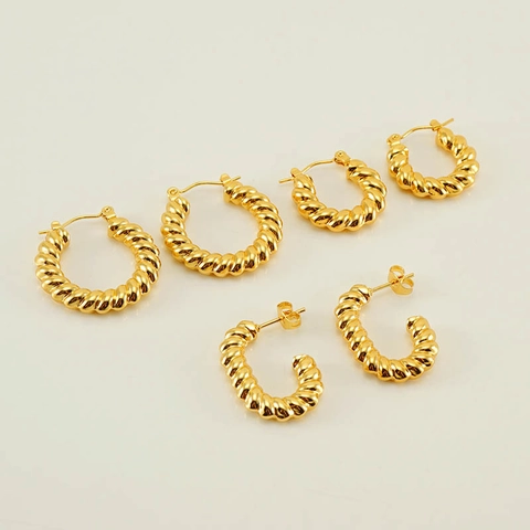 Twisted Rope Hoop Earrings For Women With Stainless Steel Earring Post 18K Gold Plated Vintage Croissant Style Jewelry