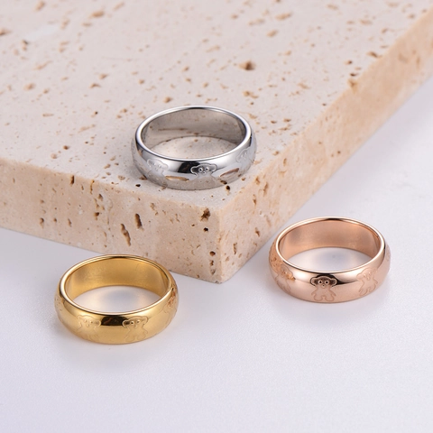 Anillo de Oso de Peluche de Acero Inoxidable Minimalista para Mujer Lindo Patrón de Garabato Animal Anillo de Banda Grabado Joyería Oro Plata