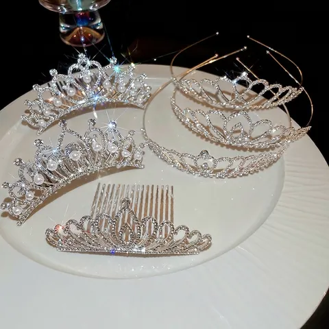 Corona Da Sposa Elegante Tiara Cuore Lega Strass Perla Artificial Sintetica Fascia Per Capelli Per Matrimonio Festa Accessori Per Capelli Scintillanti