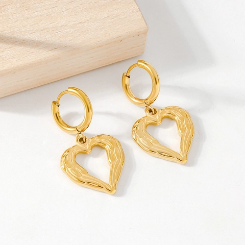 Stainless Steel 18K Gold Plated 3D Heart Wing Pendant Earrings For Women Vintage Angel Wings Drop Earrings Jewelry