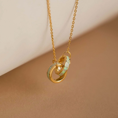 Collar De Doble Círculo Entrelazado Acero De Titanio Chapado En Oro 18K Opalo Blanco Colgante Asimétrico Choker Mujer