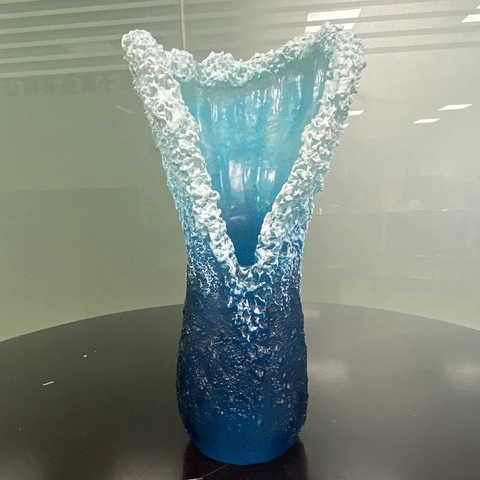 Vaso in Resina a Onda Marina Creativo Moderno Sfumatura Oceano Blu Bianco Vaso da Fiori Decorativo da Tavolo Ornamento Casa Nordica