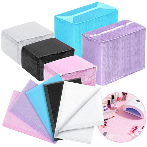 Desechable Impermeable Absorbente Tapetes De Mesa Arte Uñas Baberos Dentales Papel Multi Capas Película PE Mantel Manicura Salón