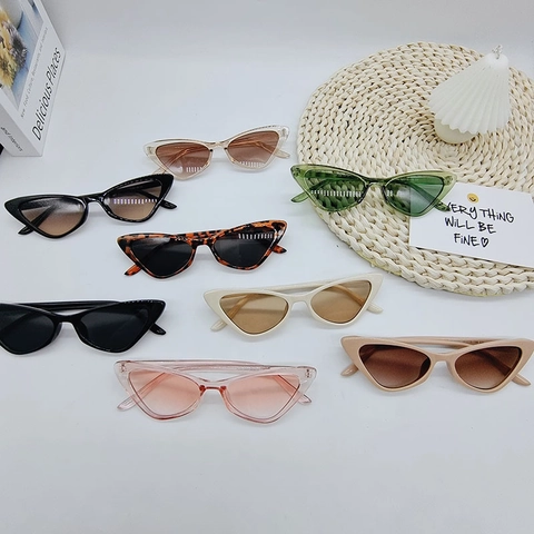 Cat Eye Sunglasses Vintage Narrow Frame PC Resin UV400 Protection Fashion Trendy Retro Eyewear For Women